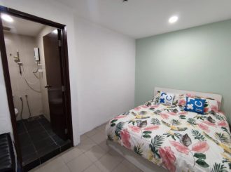 Queen Room
